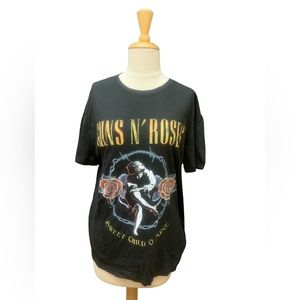 NWT, Guns N’ Roses t-shirt, women’s large